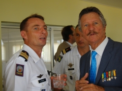 Le Colonel Paillot, attaché de défense et le Colonel (ER) Pierre Grosjean.